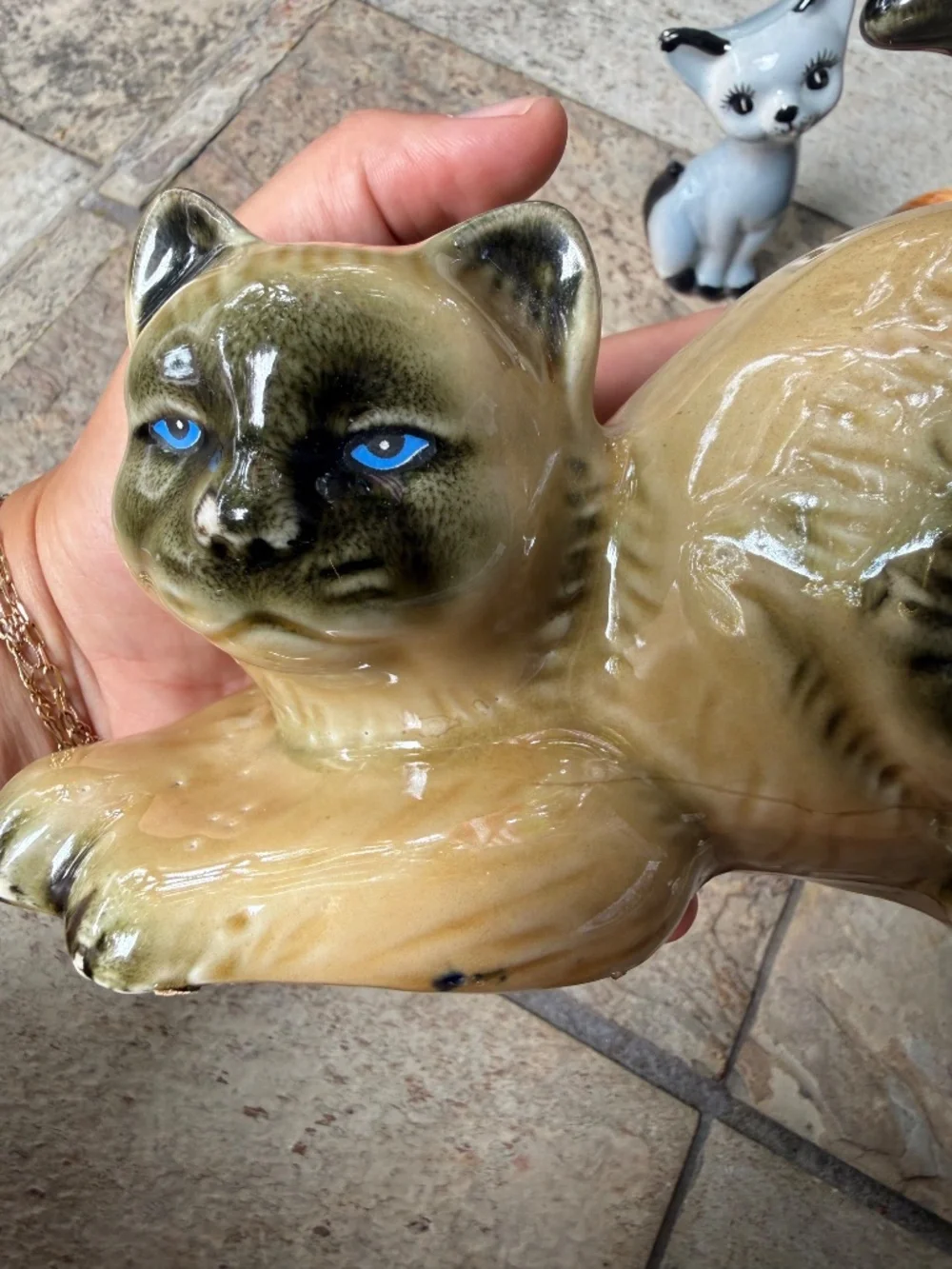 Lot 3 THREE Vintage Cat Ceramic Figurines 70s 80s Siamese & Cat Kitten Nor crest